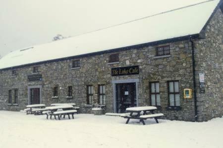 نيناغ Lough Derg House & The Lake Cafe المظهر الخارجي الصورة