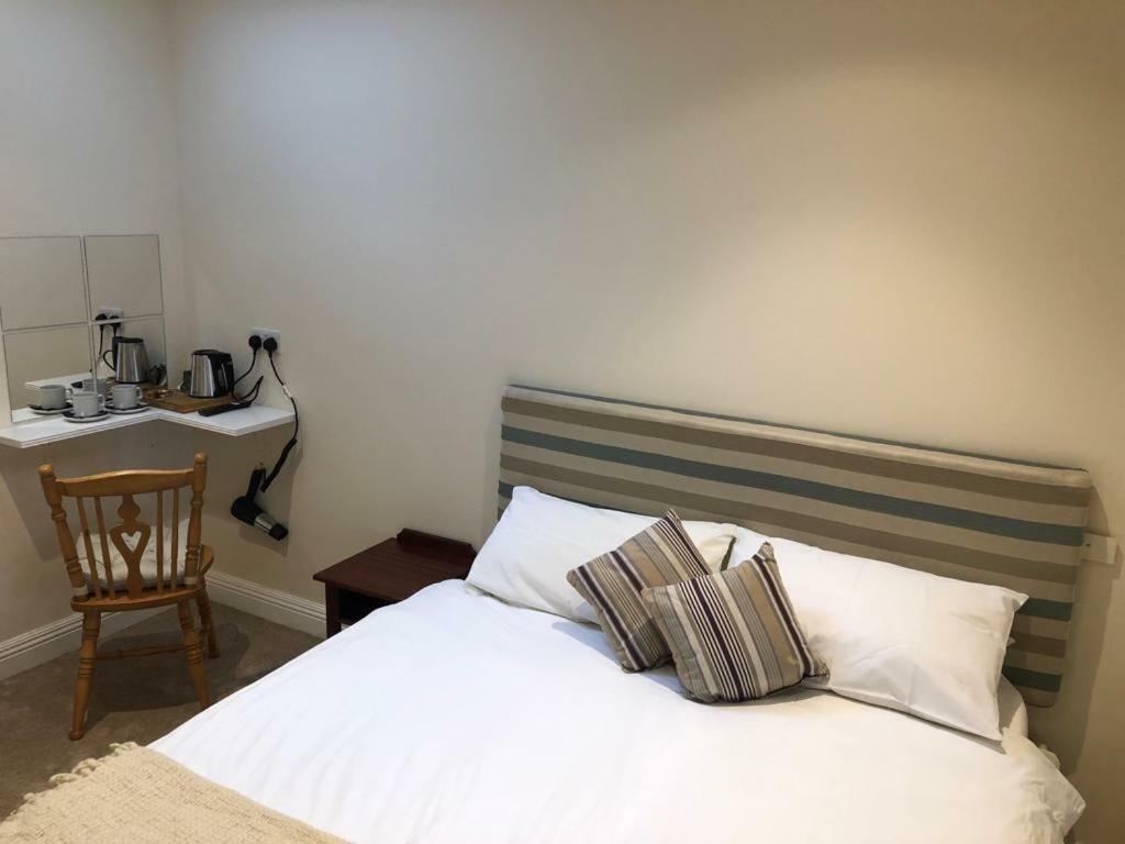 نيناغ Lough Derg House & The Lake Cafe المظهر الخارجي الصورة