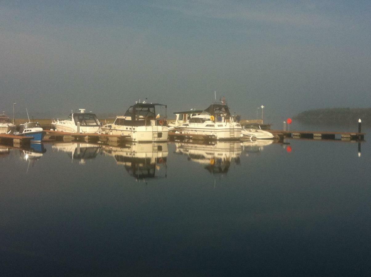 نيناغ Lough Derg House & The Lake Cafe المظهر الخارجي الصورة